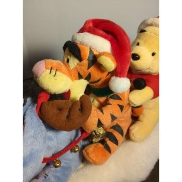 Gemmy Winnie The Pooh Tigger Eeyore Disney Christmas Sleigh Animated Singing - Picture 3 of 13